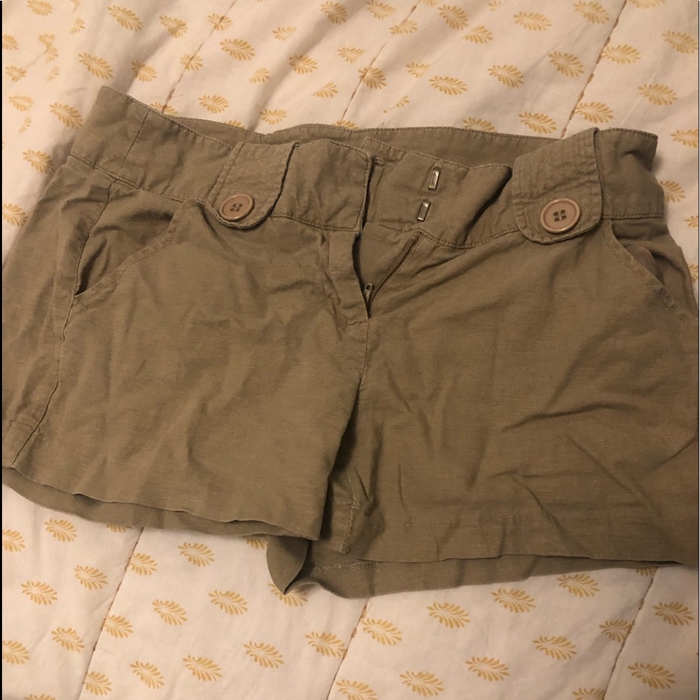 StellaT Khaki Shorts, Size 1